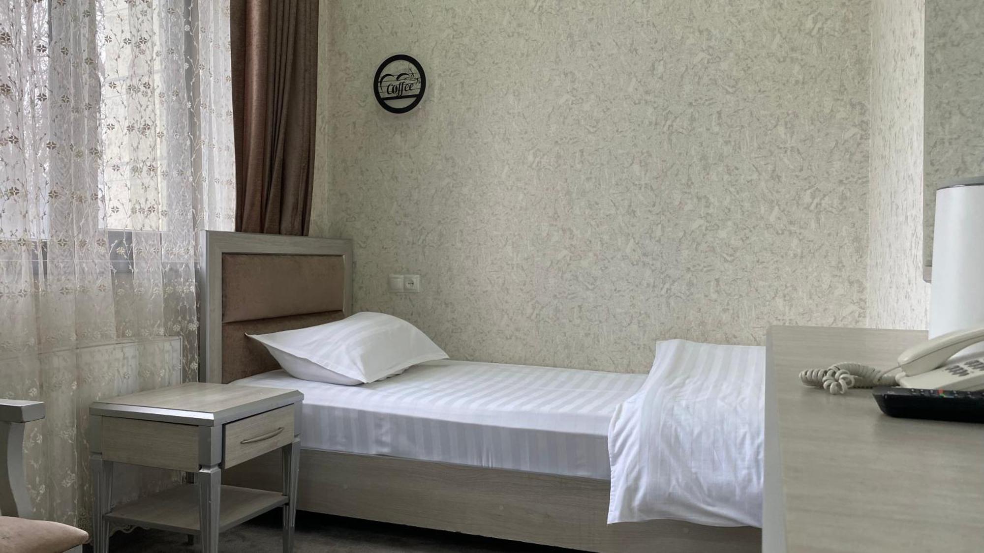 Diyor Hotel Marghilon Εξωτερικό φωτογραφία