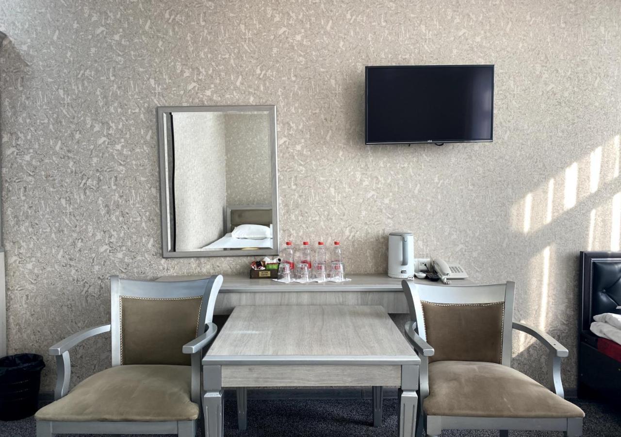 Diyor Hotel Marghilon Εξωτερικό φωτογραφία