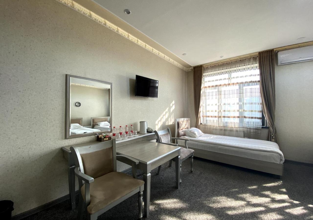 Diyor Hotel Marghilon Εξωτερικό φωτογραφία