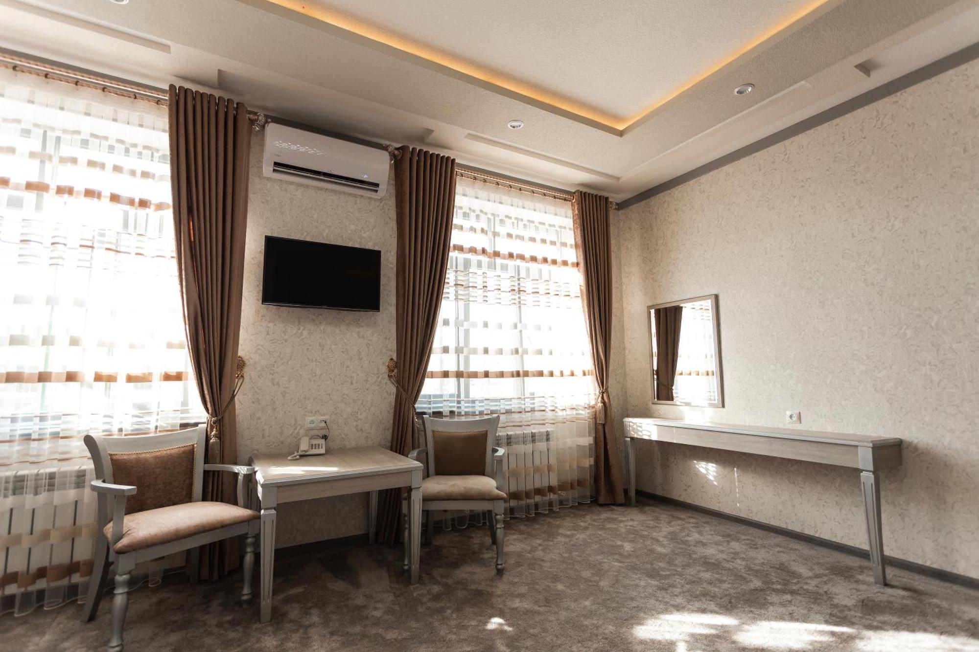 Diyor Hotel Marghilon Εξωτερικό φωτογραφία